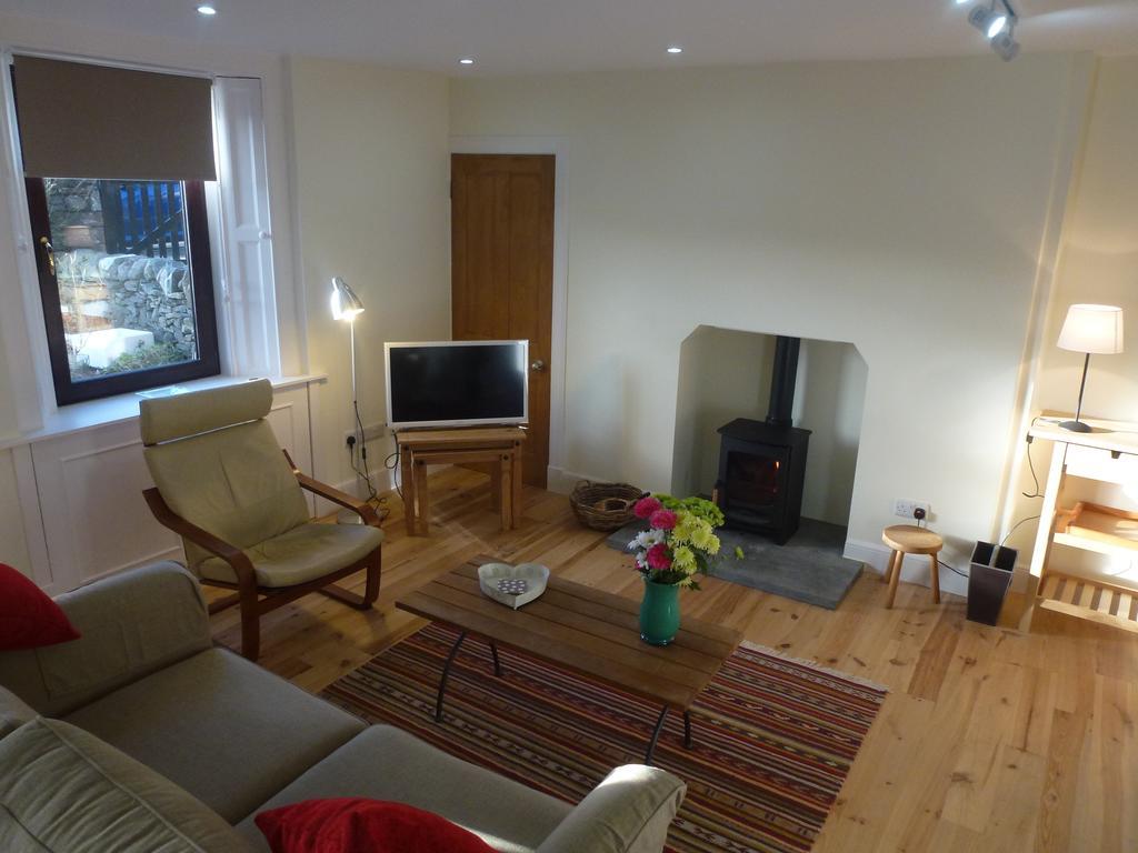 Juniper Cottage Clovenfords Room photo